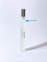Load image into Gallery viewer, Dolce & Gabbana Light Blue Women Eau De Toilette Travel Spray 0.33 Oz/10 Ml